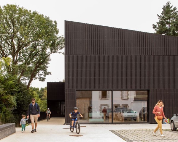 Lauréat du Prix Architecture Espaces Bretagne 2025 : le Pôle Culturel de Pont-Scorff